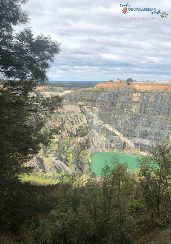 Greenbushes Mine Lookout
